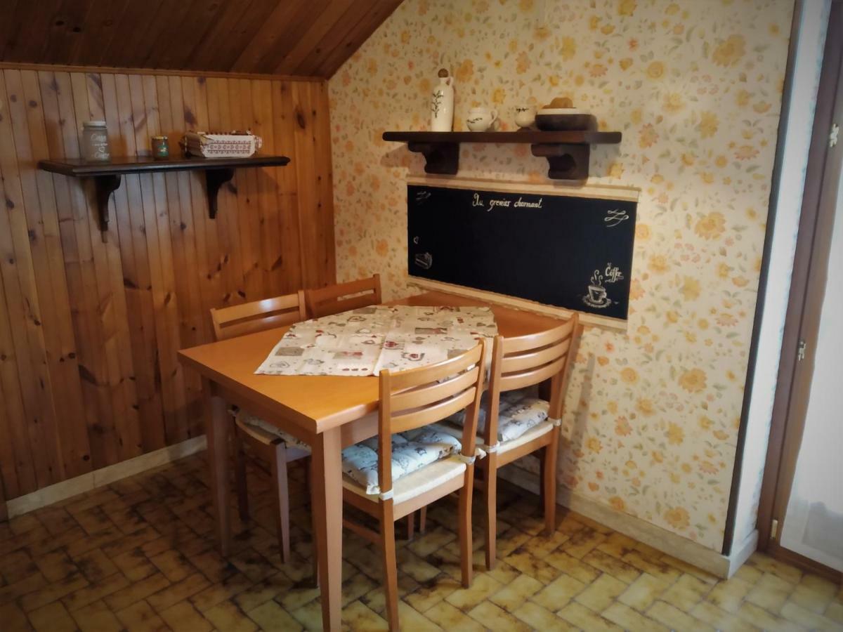 Au Grenier Charmant Аоста Екстериор снимка